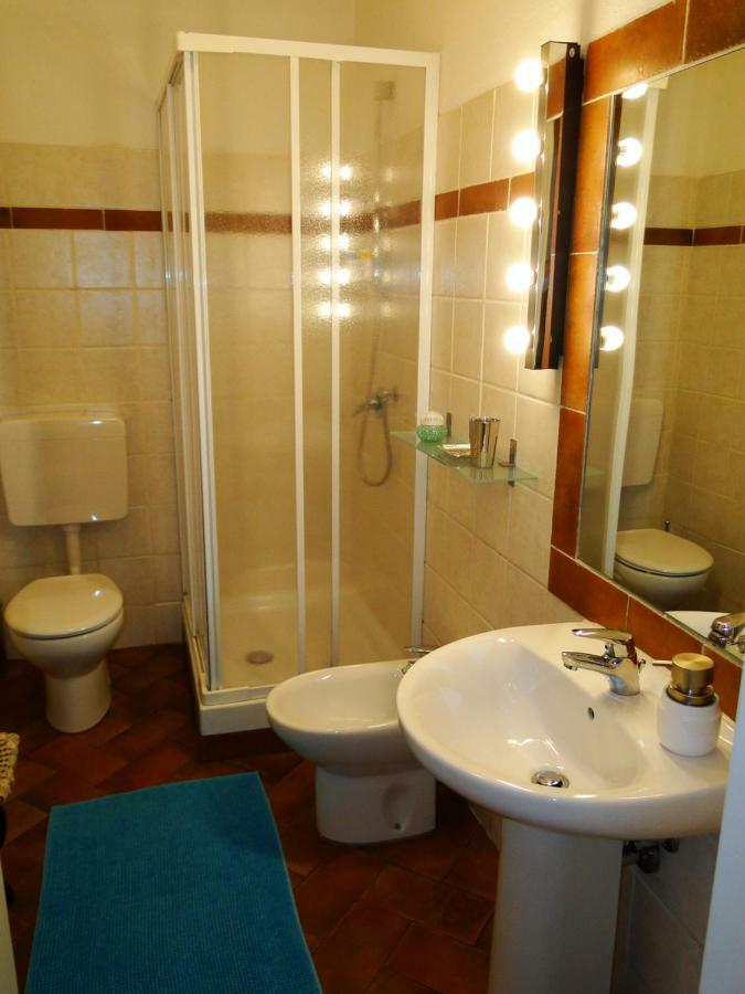 B&B Gens Julia Триест Екстериор снимка